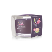 Carica l'immagine nel visualizzatore di Gallery, Arredamento casa - cose di casa - casa negozio - oggettistica casa - oggetti per la casa - casa nuova - accessori per la casa - negozio casa - negozi per la casa - yankee candle - arredamento casa online - yankee candle offerte - yankee candle prezzi - candele profumate - candele yankee candle - essenza yankee - yankee candle olbia - candele olbia - cereria olbia - Olbia - negozio di yankee candle - votive - berry mochi
