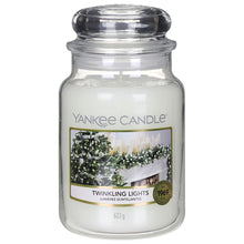 Carica l&#39;immagine nel visualizzatore di Gallery, Arredamento casa - cose di casa - casa negozio - oggettistica casa - oggetti per la casa - casa nuova - accessori per la casa - negozio casa - negozi per la casa - yankee candle - arredamento casa online - yankee candle offerte - yankee candle prezzi - candele profumate - candele yankee candle - essenza yankee - yankee candle olbia - candele olbia - cereria olbia - Olbia - negozio di yankee candle - giara grande - twinkling lights   