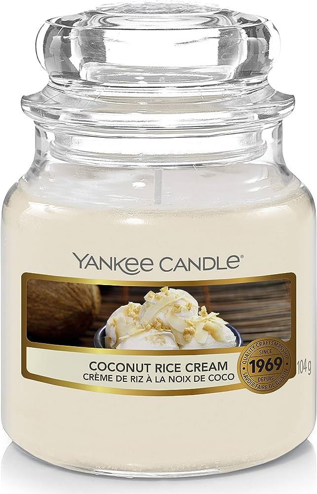 Arredamento casa - cose di casa - casa negozio - oggettistica casa - oggetti per la casa - casa nuova - accessori per la casa - negozio casa - negozi per la casa - yankee candle - arredamento casa online - yankee candle offerte - yankee candle prezzi - candele profumate - candele yankee candle - essenza yankee - yankee candle olbia - candele olbia - cereria olbia - Olbia - negozio di yankee candle - giara piccola - coconut rice cream  