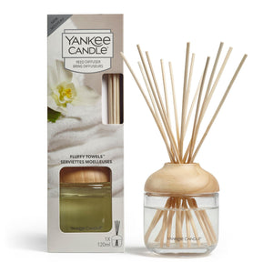 Arredamento casa - cose di casa - casa negozio - oggettistica casa - oggetti per la casa - casa nuova - accessori per la casa - negozio casa - negozi per la casa - yankee candle - arredamento casa online - yankee candle offerte - yankee candle prezzi - candele profumate - candele yankee candle - essenza yankee - yankee candle olbia - candele olbia - cereria olbia - Olbia - negozio di yankee candle - reed diffuser - fluffy towels