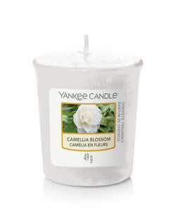 Arredamento casa - cose di casa - casa negozio - oggettistica casa - oggetti per la casa - casa nuova - accessori per la casa - negozio casa - negozi per la casa - yankee candle - arredamento casa online - yankee candle offerte - yankee candle prezzi - candele profumate - candele yankee candle - essenza yankee - yankee candle olbia - candele olbia - cereria olbia - Olbia - negozio di yankee candle - sampler - camelia blossom