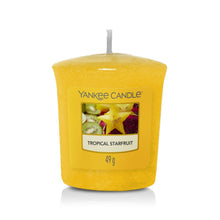 Carica l&#39;immagine nel visualizzatore di Gallery, Arredamento casa - cose di casa - casa negozio - oggettistica casa - oggetti per la casa - casa nuova - accessori per la casa - negozio casa - negozi per la casa - yankee candle - arredamento casa online - yankee candle offerte - yankee candle prezzi - candele profumate - candele yankee candle - essenza yankee - yankee candle olbia - candele olbia - cereria olbia - Olbia - negozio di yankee candle - sampler - tropical starfruit   