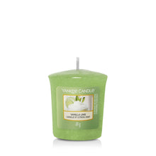 Carica l&#39;immagine nel visualizzatore di Gallery, Arredamento casa - cose di casa - casa negozio - oggettistica casa - oggetti per la casa - casa nuova - accessori per la casa - negozio casa - negozi per la casa - yankee candle - arredamento casa online - yankee candle offerte - yankee candle prezzi - candele profumate - candele yankee candle - essenza yankee - yankee candle olbia - candele olbia - cereria olbia - Olbia - negozio di yankee candle - sampler - vanilla lime