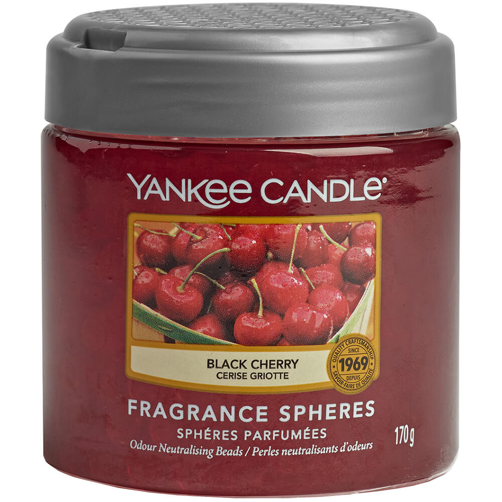 Arredamento casa - cose di casa - casa negozio - oggettistica casa - oggetti per la casa - casa nuova - accessori per la casa - negozio casa - negozi per la casa - yankee candle - arredamento casa online - yankee candle offerte - yankee candle prezzi - candele profumate - candele yankee candle - essenza yankee - yankee candle olbia - candele olbia - cereria olbia - Olbia - negozio di yankee candle - sfere profumate - black cherry
