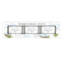 Carica l&#39;immagine nel visualizzatore di Gallery, Arredamento casa - cose di casa - casa negozio - oggettistica casa - oggetti per la casa - casa nuova - accessori per la casa - negozio casa - negozi per la casa - yankee candle - arredamento casa online - yankee candle offerte - yankee candle prezzi - candele profumate - candele yankee candle - essenza yankee - yankee candle olbia - candele olbia - cereria olbia - Olbia - negozio di yankee candle - votive x3 - clean cotton