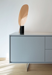 Lampada da tavolo Flos Serena a led foglia rame design moderno minimal salotto 