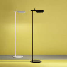 Carica l&#39;immagine nel visualizzatore di Gallery, Flos Tab Floor lampada da terra per lettura o comodino nera e bianco